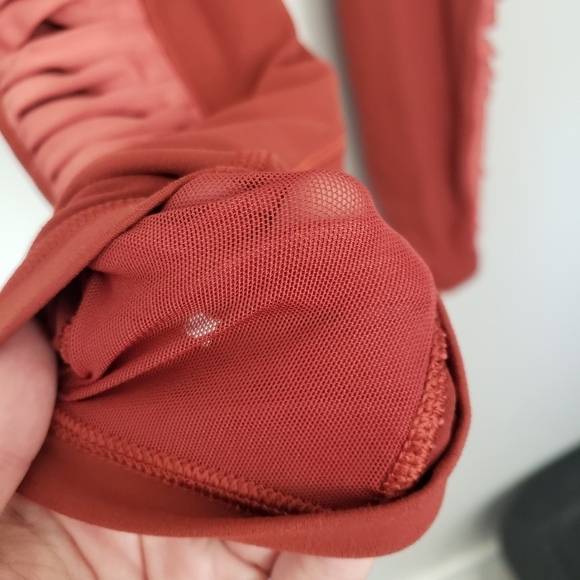 Athleta Salutation 7/8 Tight in Powervita Terracotta Workout Leggings Athletic - Picture 7 of 8